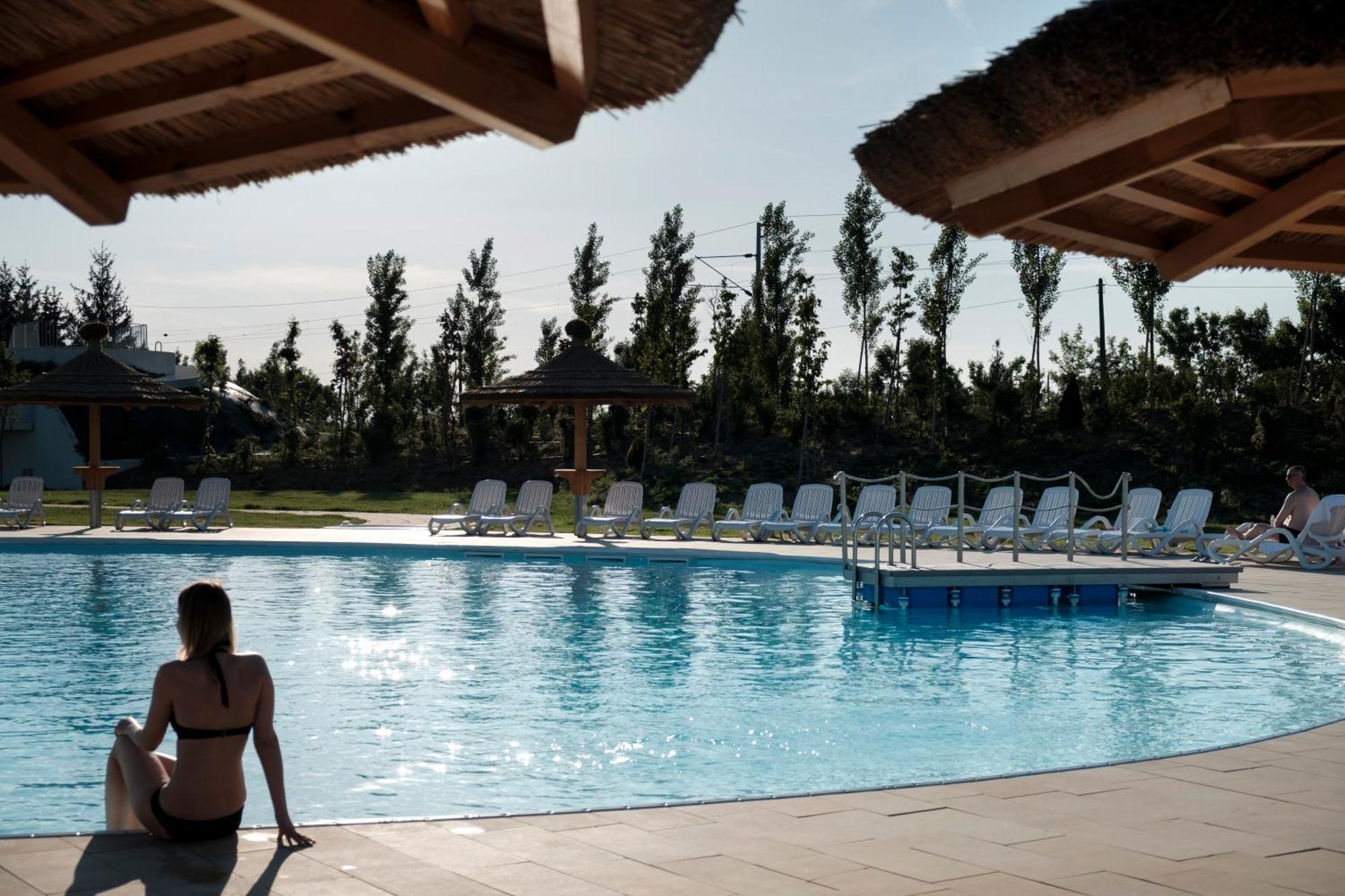 Mjus Resort & Thermal Park Kormend Exterior photo