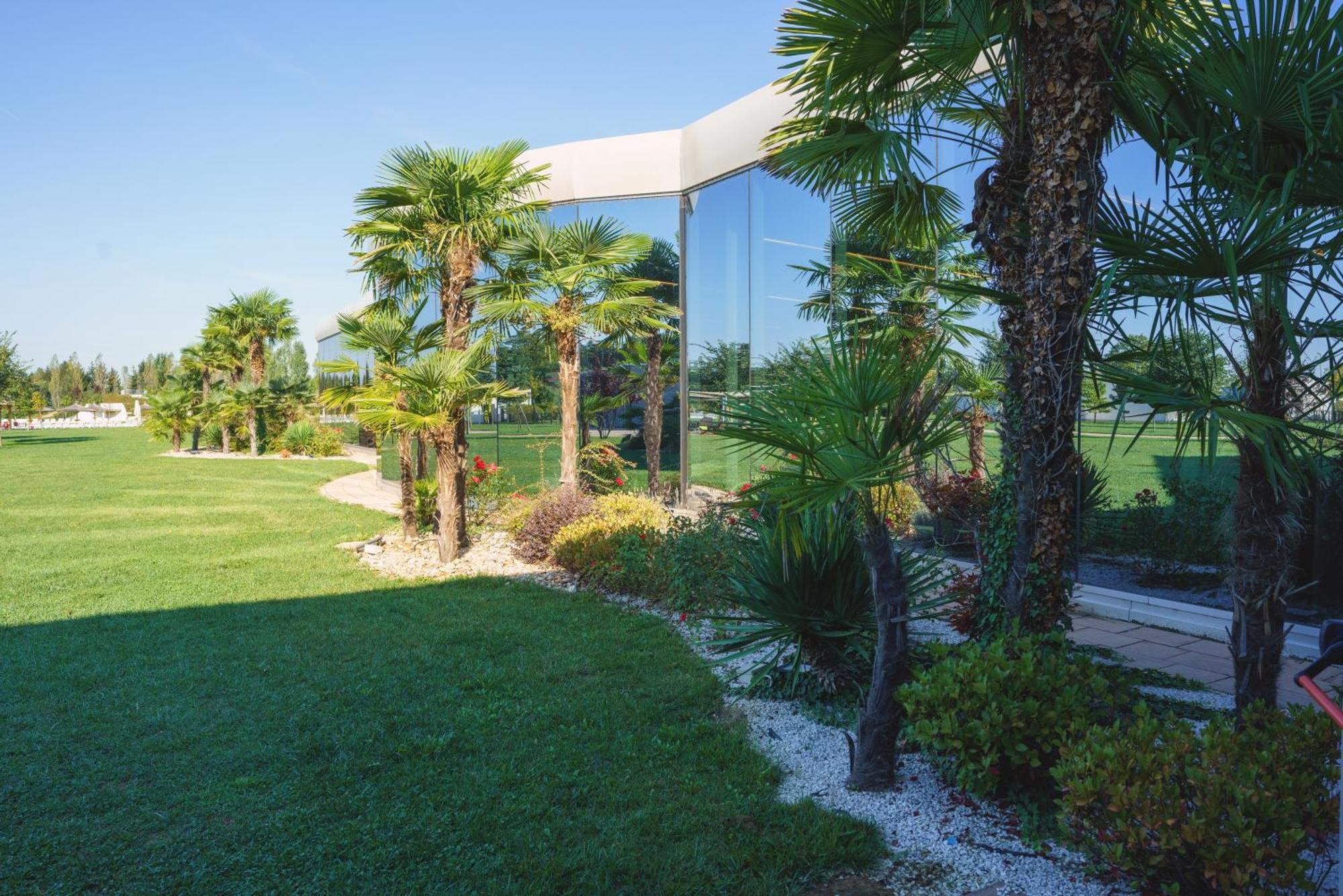 Mjus Resort & Thermal Park Kormend Exterior photo